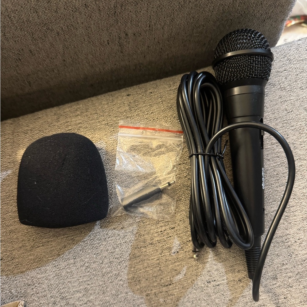 Microphone